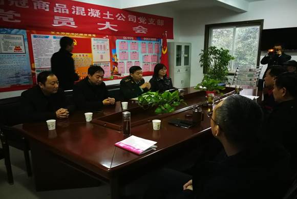 銅官區(qū)區(qū)委常委、人武部到商品混凝土公司開展專項督導(dǎo)工作
